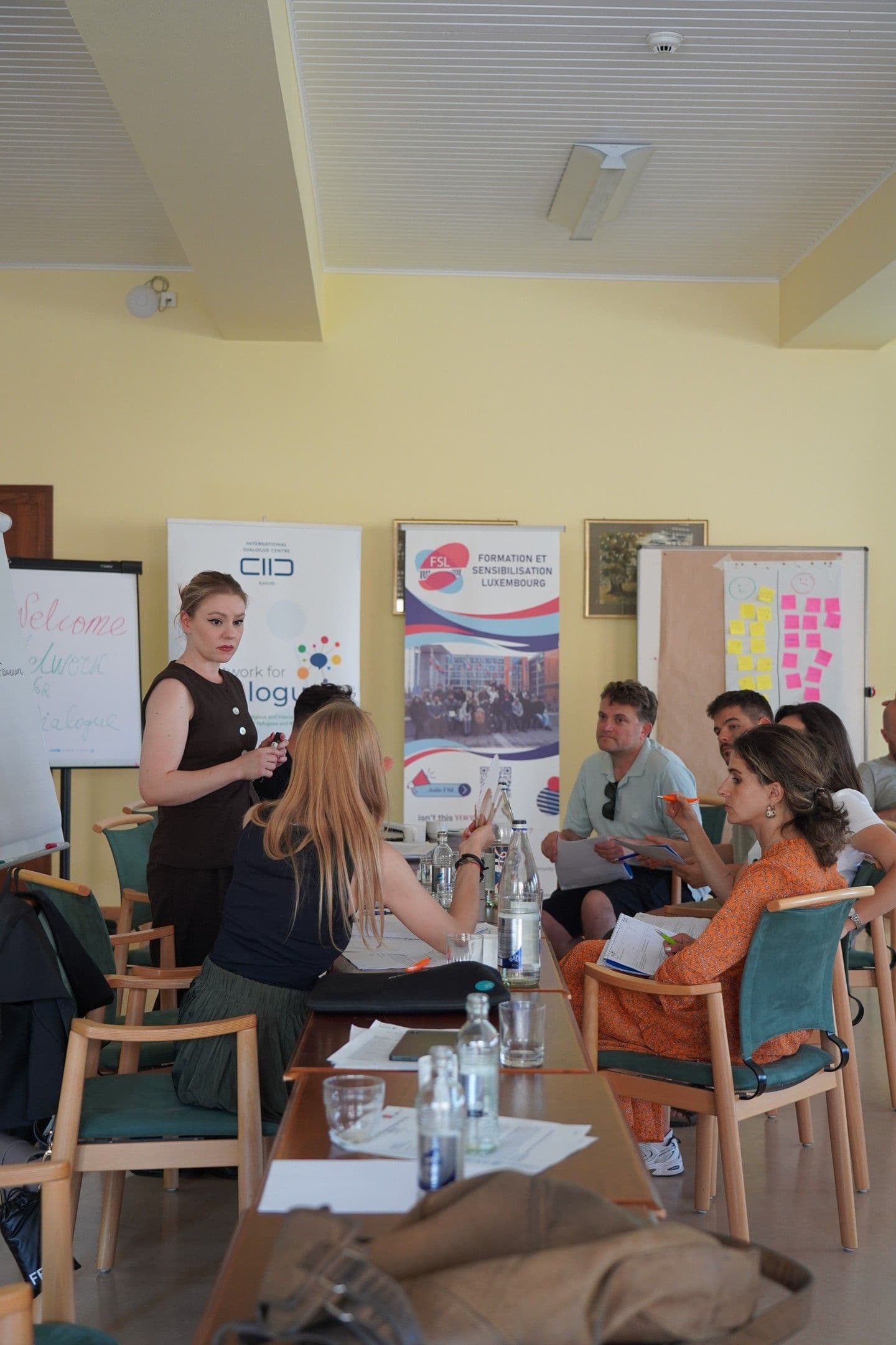 Interactive Workshops and Peer Learning